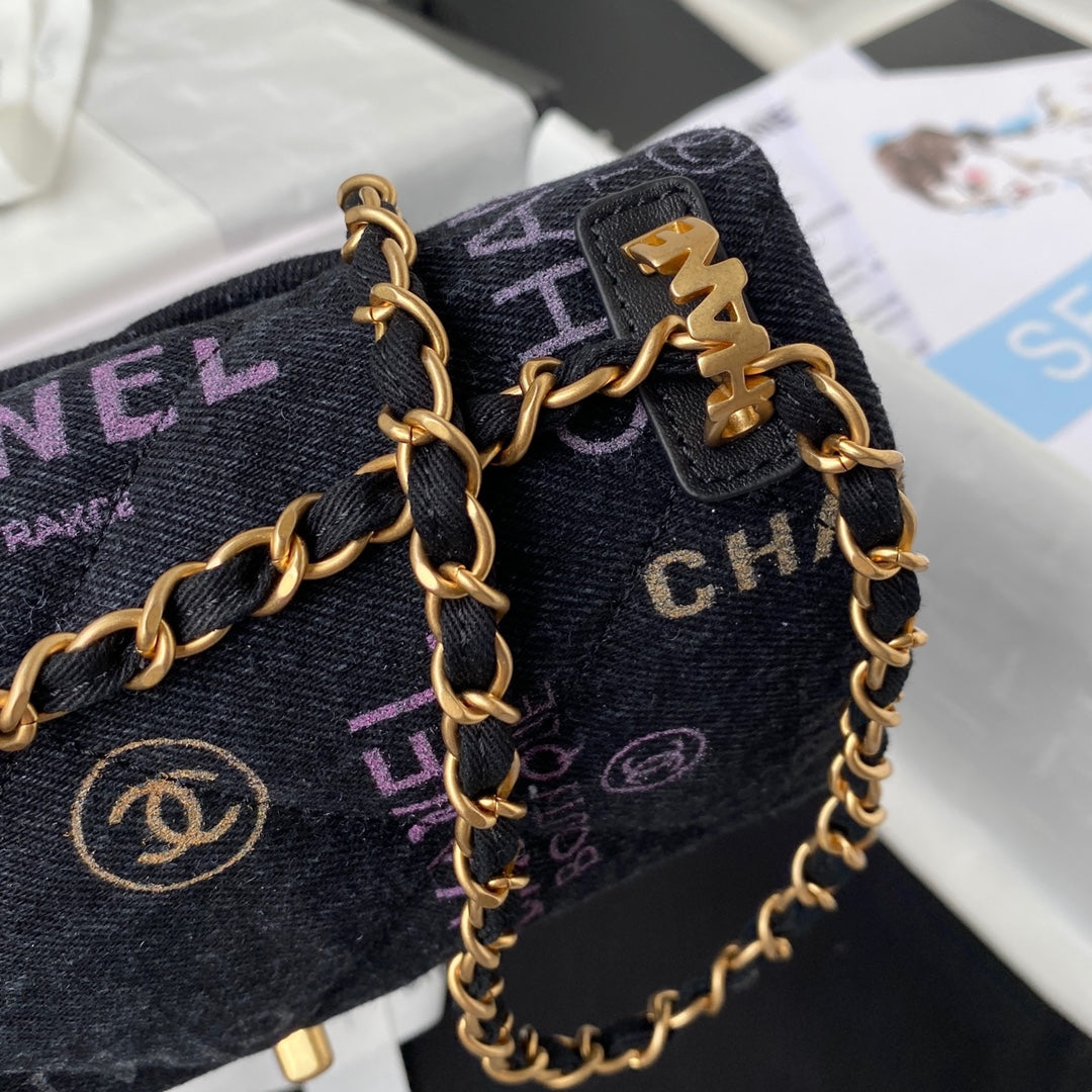 CHANEL Small Flap Bag Black Denim AS3134 - 23 x 14 x 8cm